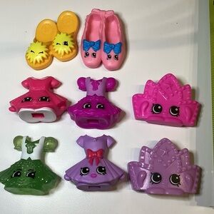 McDonald's Shopkins Toy Lot of 8 Accessory Judy Jumper Crowns Shoes Dresses
